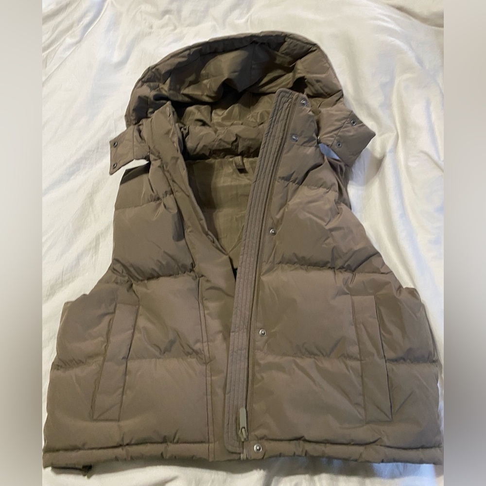 Nuuds Mocha Puffer Vest